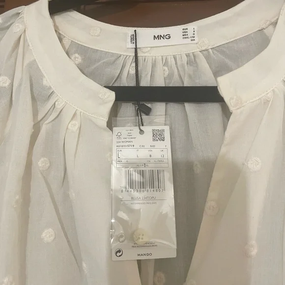 Mango - Picture 2 of 5